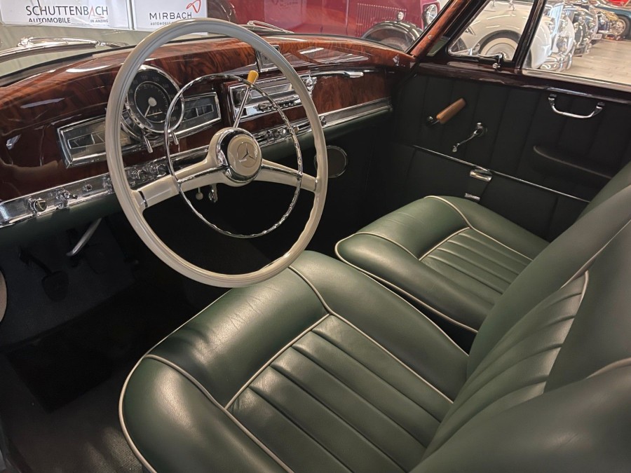 300-s-roadster-w188_12.jpg